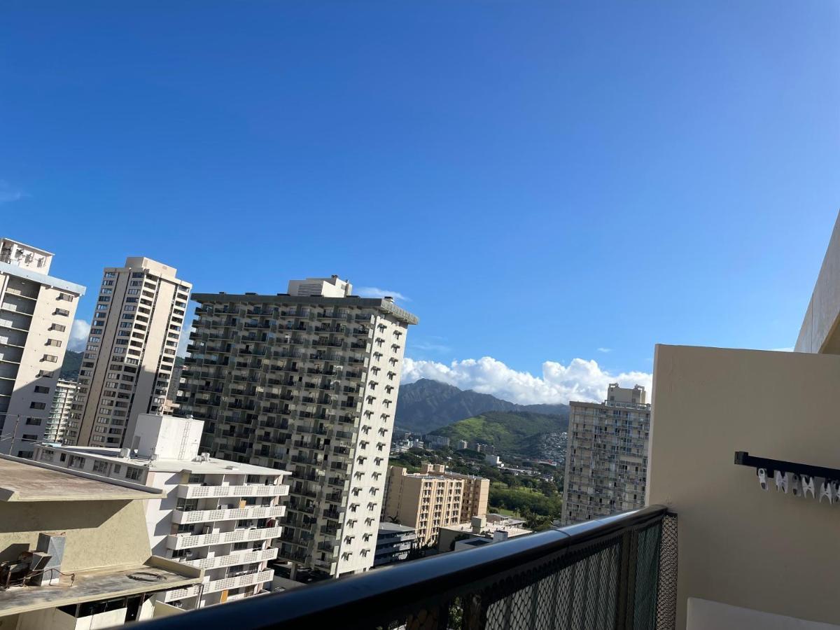 Amazing Waikiki Beach Condo 2Bed2Bath+Free Parking ホノルル エクステリア 写真