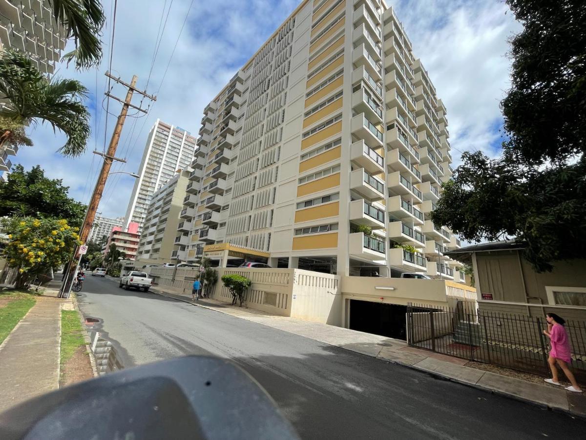 Amazing Waikiki Beach Condo 2Bed2Bath+Free Parking ホノルル エクステリア 写真